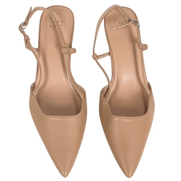 A New Day "Annette" Nude Kitten Heel Slingback Pointed Toe Dress Shoes NWOB - Picture 3 of 11